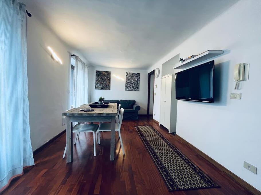 Attico Porta Nuova, Torino Centro Apartment Exterior photo